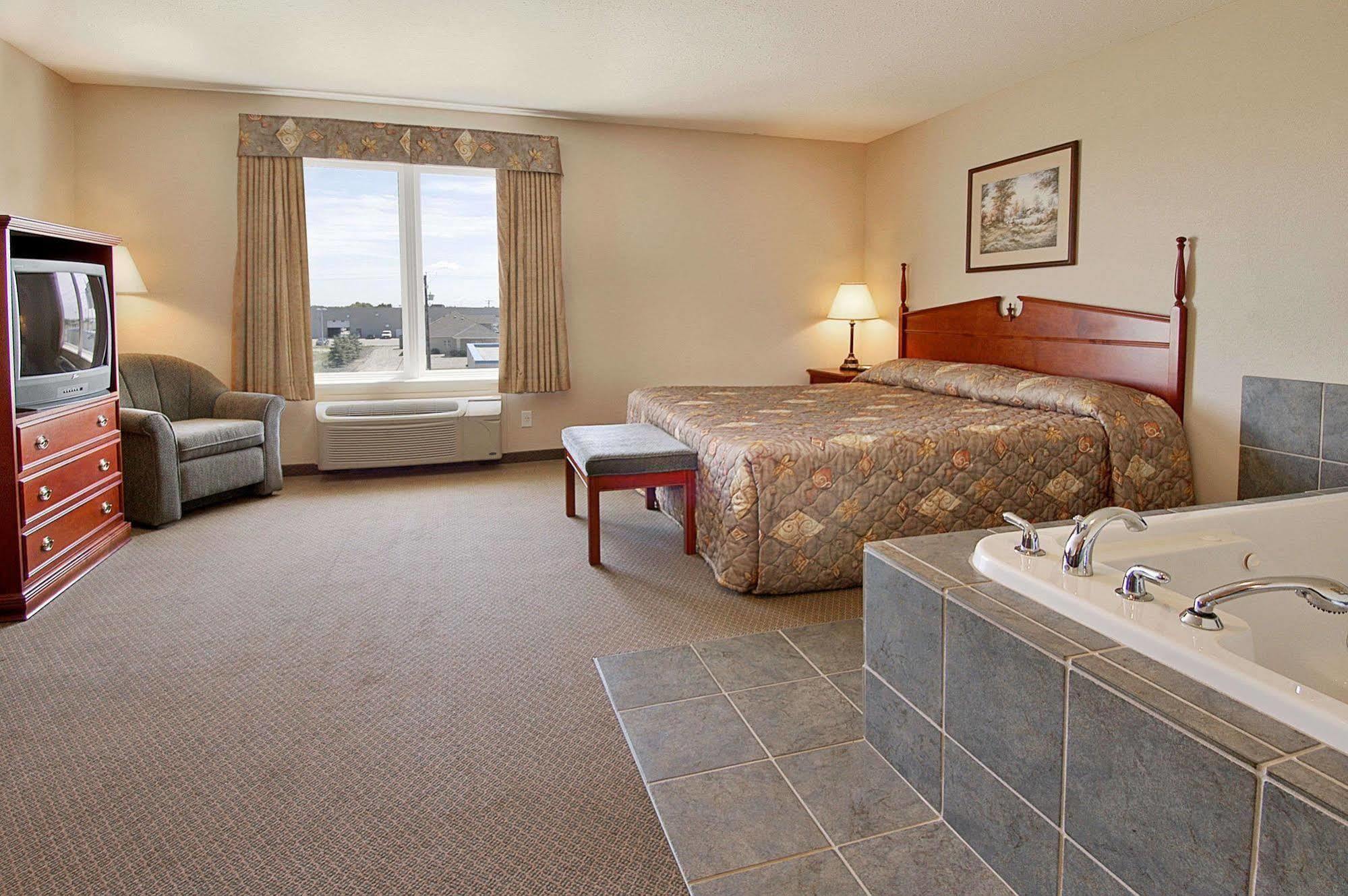 Days Inn & Suites By Wyndham Winkler Habitación foto